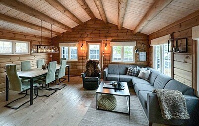 3 bedroom gorgeous home in Bjorli