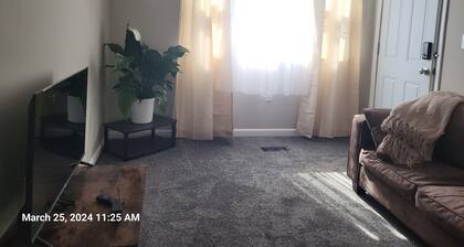 Beautiful and also conveniently located.