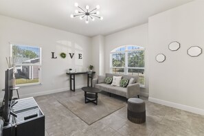 スマートテレビ、テーブルサッカー台