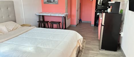 1 makuuhuone, ilmainen Wi-Fi, vuodevaatteet