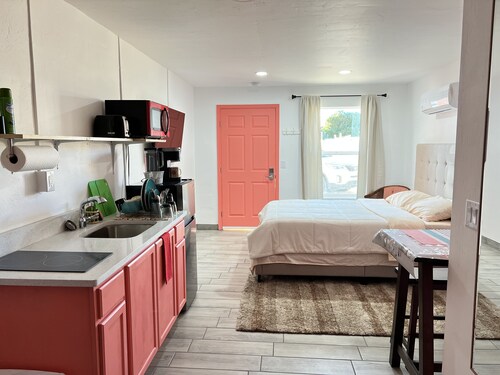 Peach Pocket Studio w/Kitchenette + W/D, Long Stay Ready w/ All Amenities! 