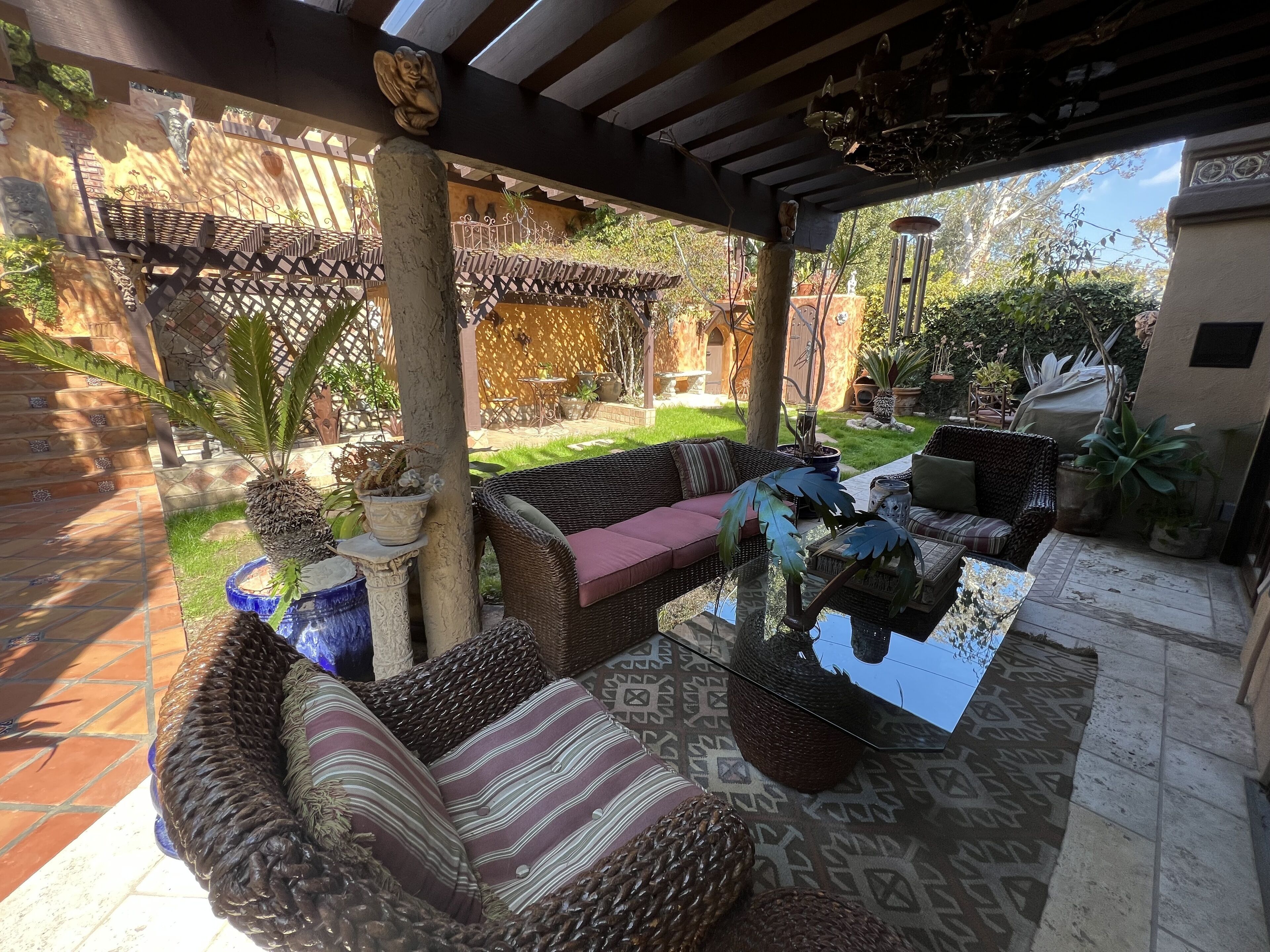 Upscale 2BR 1BA Silicon Beach house 5 min to beach w/amazing large outdoor space