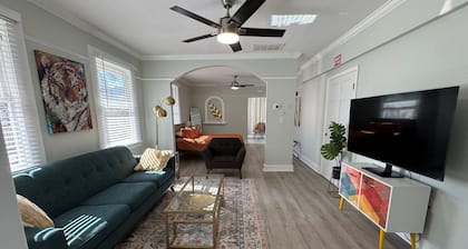 Historic Home Lake Eola Studio Thornton Park