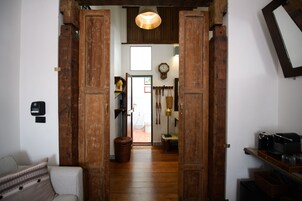 Executive-herbergi | Rúmföt af bestu gerð, sérhannaðar innréttingar, sérvalin húsgögn