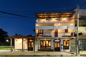 Front of property - Hanuman Boutique Stay & Eatery (Hat Yai)