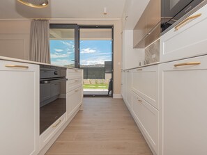 Fridge, microwave, oven, dishwasher - Vacation home Šimun by Interhome (Zaton (Šibenik))