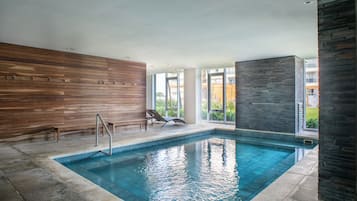 Piscina externa, piscina aquecida