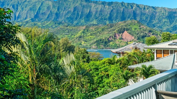 A view of a mountainous landscape with lush greenery and a body of water. - Paradise at Prettyville Kauai, waterfall & ocean View, AC, sleep 8-10, BigAloha (Princeville)