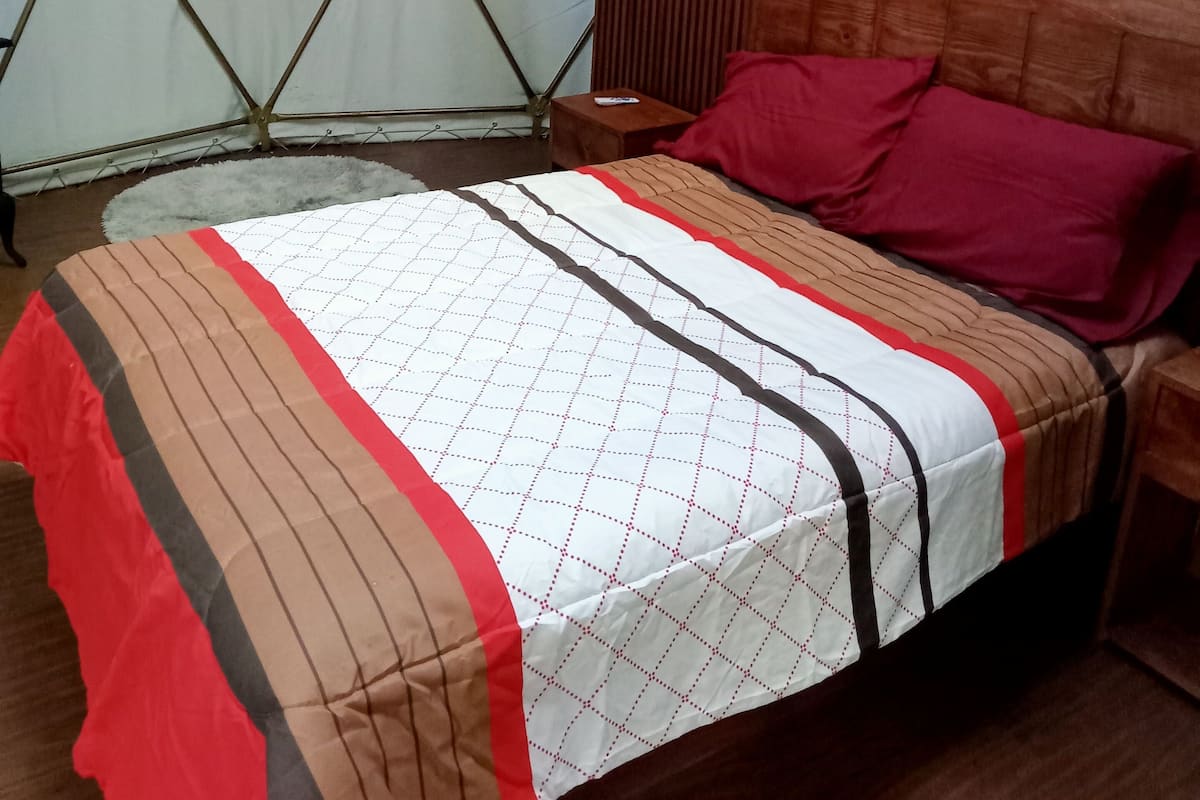 Romantic Tent, 1 Bedroom, Mountain View | Hypo-allergenic bedding available, down comforters, blackout drapes