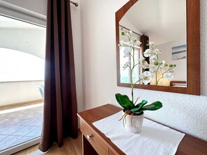 Appartement (Mari - 150 m from sea - A1(2+1)) | 1 chambre, Wi-Fi gratuit