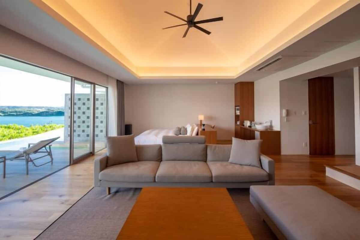 3 bedrooms, desk, free WiFi, bed sheets