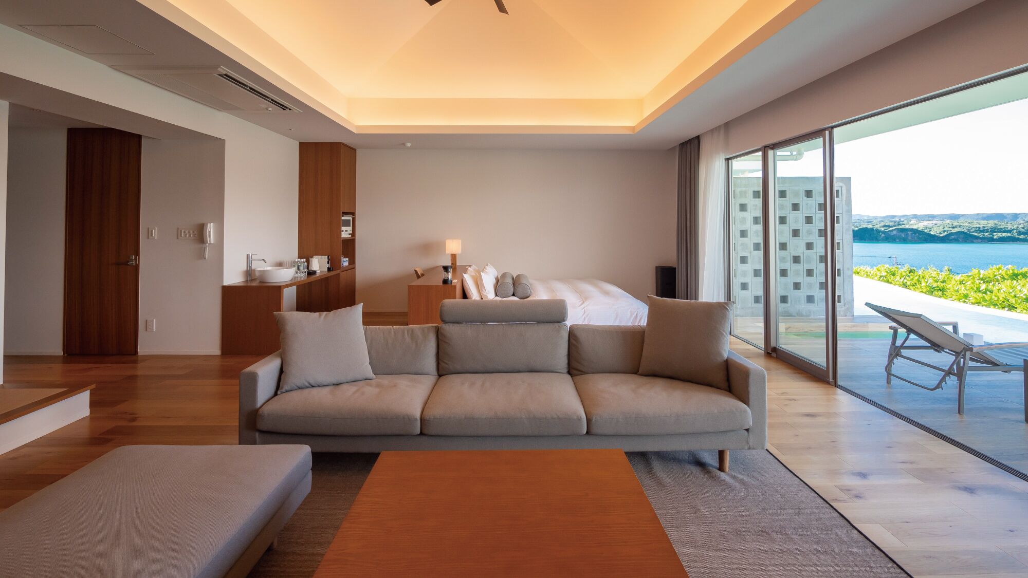 3 chambres, bureau, Wi-Fi gratuit, draps fournis
