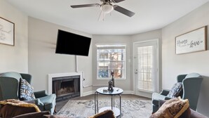 Apartment, 2 Bedrooms, Patio | Interior - Center City Charm, the Place to Meet all of Your Needs (Huntsville)