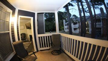 Apartment, 2 Bedrooms, Patio | Terrace/patio