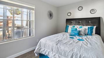 Apartemen, 2 kamar tidur, patio | 2 kamar tidur