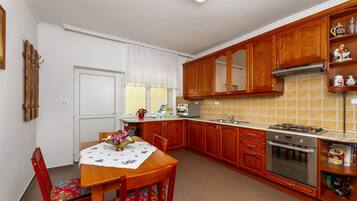 Fridge, microwave, oven, toaster