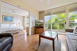 1 bedroom, free WiFi, bed sheets - Kihei Paradise! 1bed/2baths, 5 mins to beach (Kihei)