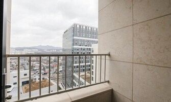 Decoración personalizada, muebles diferentes y wifi gratis 