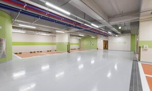 Free self parking - Uiwang Milos Hotel (Uiwang)