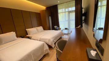 Deluxe-Zweibettzimmer | Individuell dekoriert, individuell eingerichtet, kostenloses WLAN