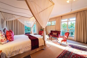 Signature Suite - The Victorian Manor (Victoria Falls)
