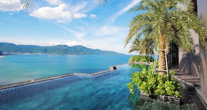 M HOTEL DANANG
