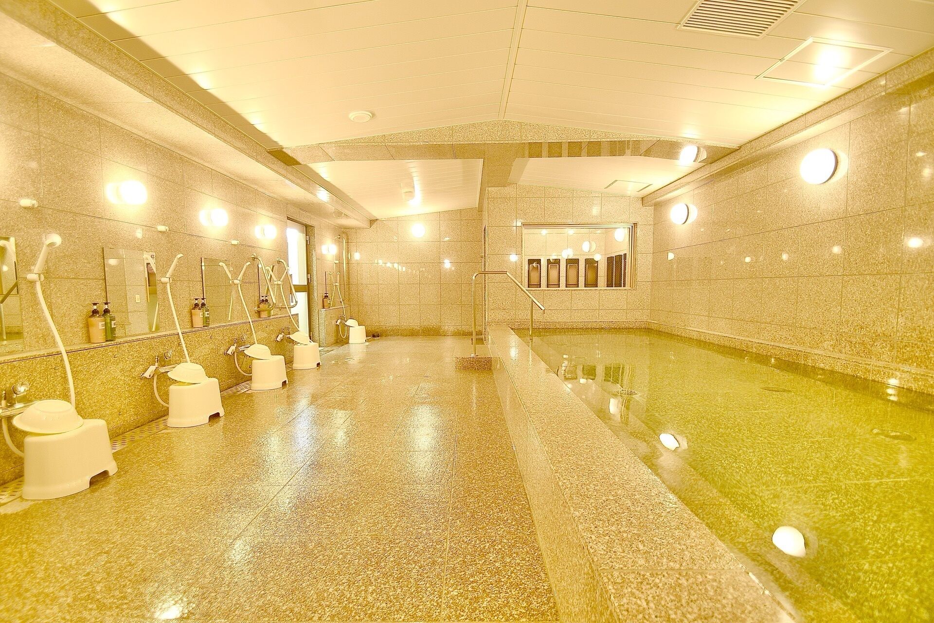 Foto - Kyoto Universal Hotel Karasuma