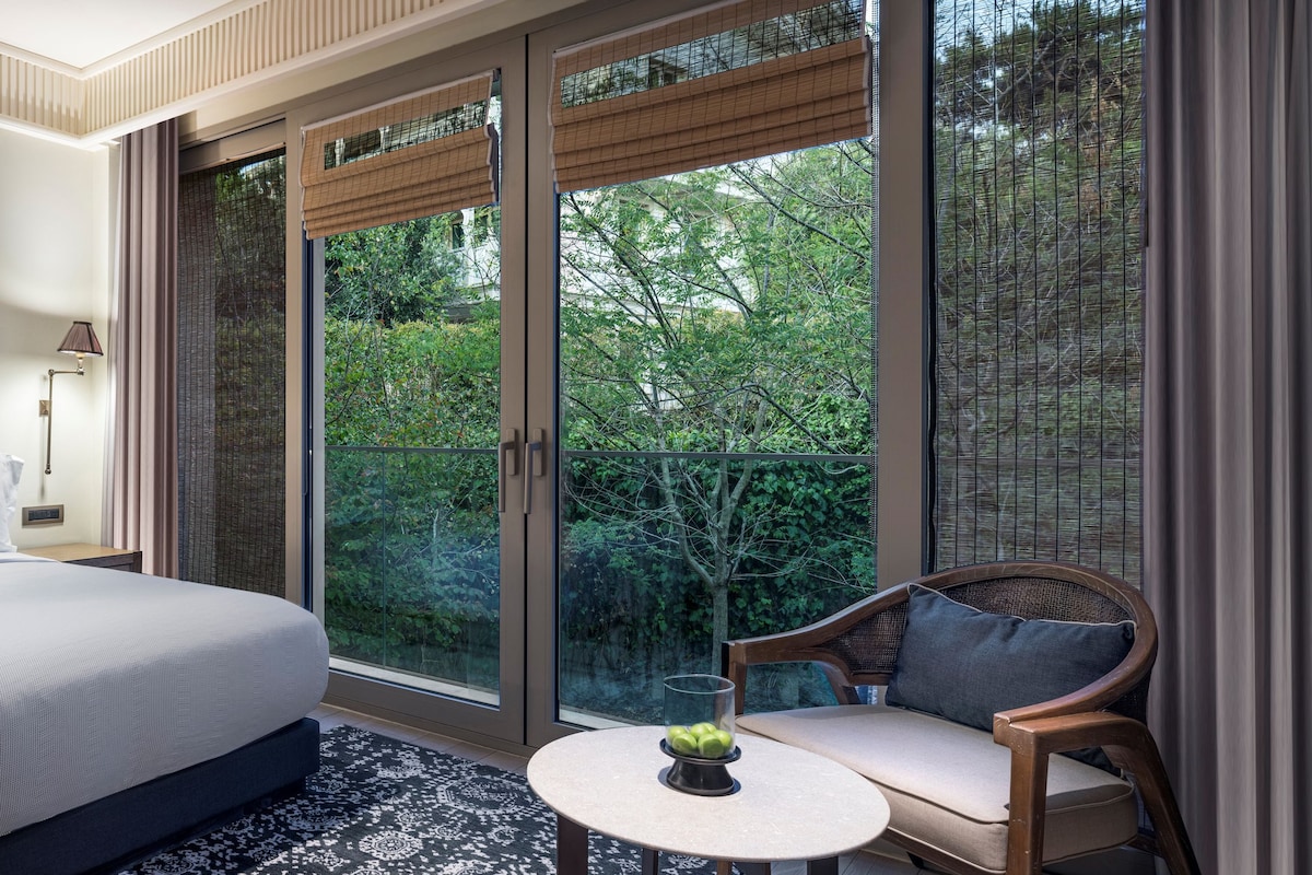 Connecting Rooms to Suites / Garden Deluxe