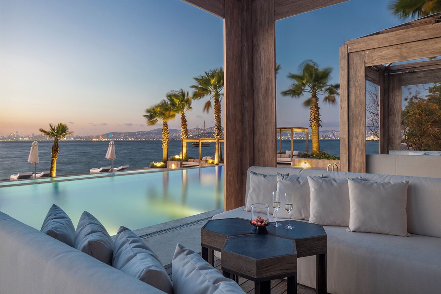 Poolside bar