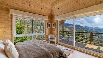 The Eros - One Bed Room Villa | Premium bedding, desk, free WiFi, bed sheets