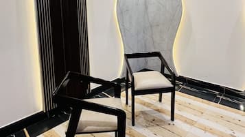 Double Room | Desk, free WiFi
