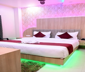 Deluxe Double Room | Free WiFi