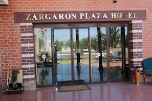 Exterior - Zargaron Plaza (Bukhara)