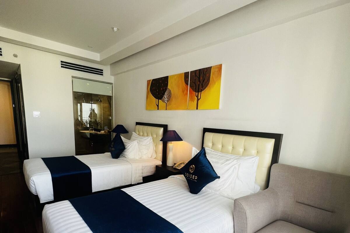 Phòng 2 giường đơn Junior | Bộ đồ giường kháng dị ứng, minibar với thức ăn, đồ uống miễn phí 