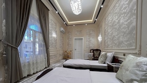Comfort Twin Room | WiFi (free), bed sheets - Guest House Comfort (Samarkand)