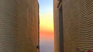 Enceinte de lâhĂ©bergement
