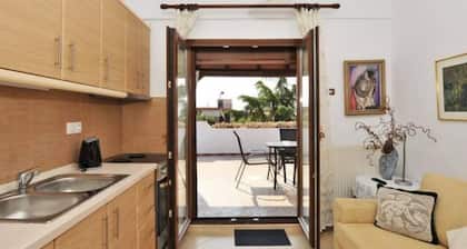 Home with garden in Flogita beach, Chalkidiki