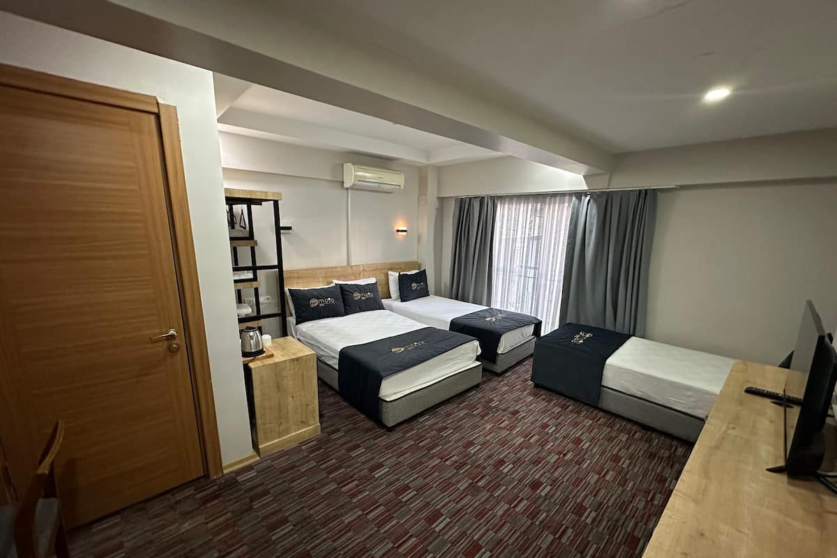 Phòng 3 dành cho gia đình | 1 phòng ngủ, bộ đồ giường cao cấp, minibar, bàn