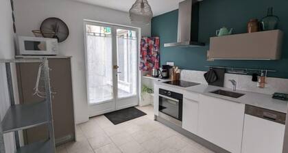 Gîte La Maison de la Perrière au Coeur D'une Petite Cité de Caractère du Perche