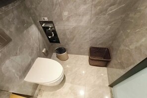 星評価なしの画像、3 / 35、ボタン