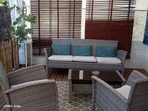 Terrace/patio - Maison de Charme à 15mn de L'océan et 5 mn des Lacs (Pontenx-les-Forges)