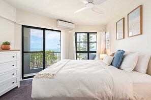 3 bedrooms, desk, iron/ironing board, travel cot