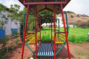 Children’s play area – outdoor - The Serenity Resort (Mahabaleshwar)