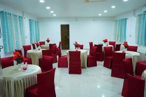 Interior - The Serenity Resort (Mahabaleshwar)