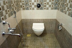 Deluxe Room | Bilik Mandi | Pancuran mandi, hulu semburan mandi hujan 