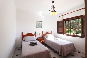 3 Schlafzimmer, Bügeleisen/Bügelbrett, kostenloses WLAN, Bettwäsche
