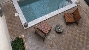 Deluxe Double Room, Private Bathroom, Pool View (Jasmin 2 Personnes	) | Outdoor pool - Riad Paquerette (Marrakech)