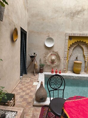 Outdoor pool - Riad Paquerette (Marrakech)