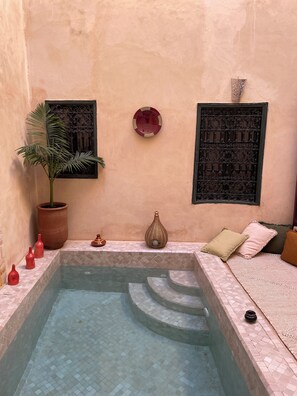 Outdoor pool - Riad Paquerette (Marrakech)