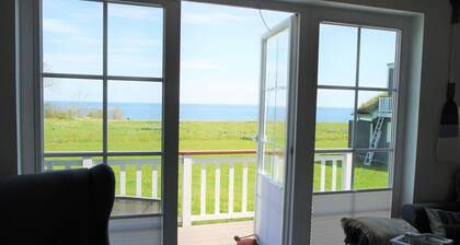 Luxus Ferienhaus für an der Ostsee mit direktem Meerblick, Sauna und Kamin